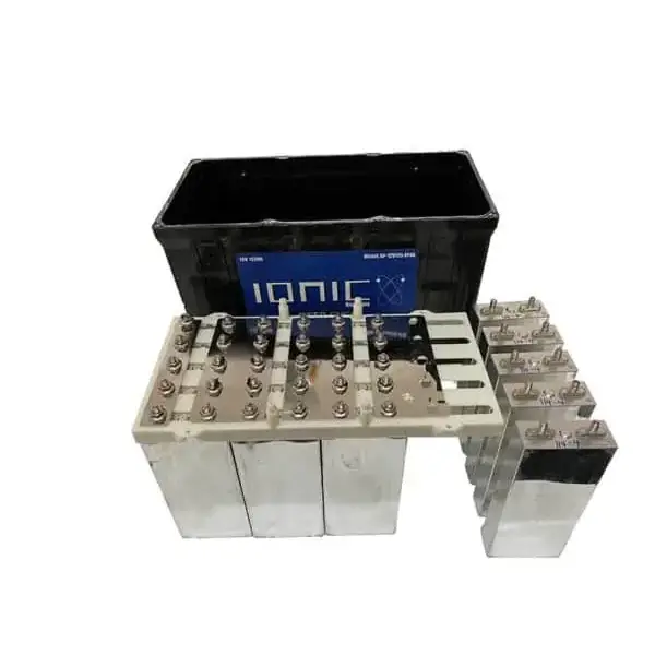 Ionic Lithium 12V 100Ah | LiFePO4 Deep Cycle Battery + Bluetooth