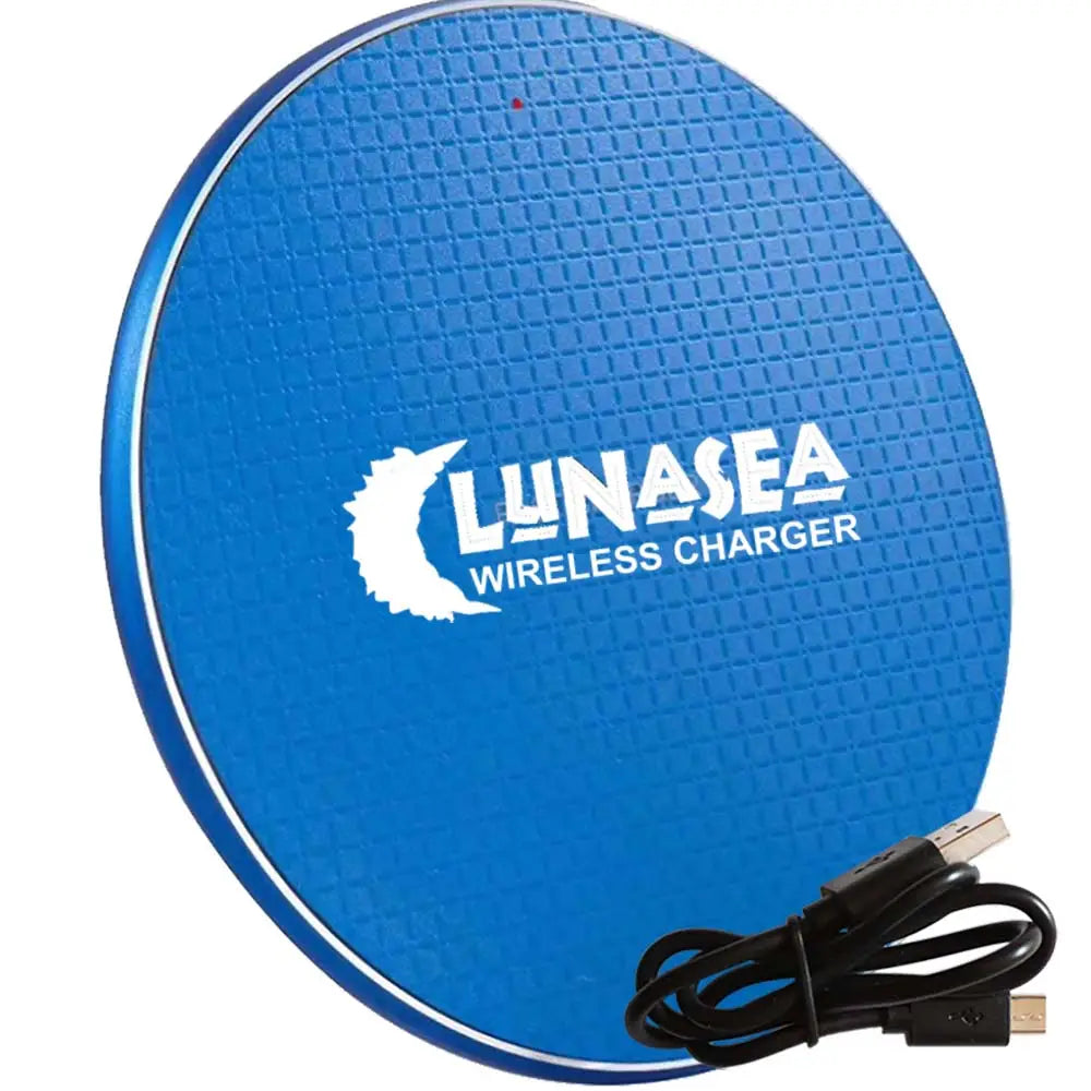 Lunasea LunaSafe 10W Qi Charge Pad USB Powered - Power Supply Not Included [LLB-63AS-01-00] - Accessories
