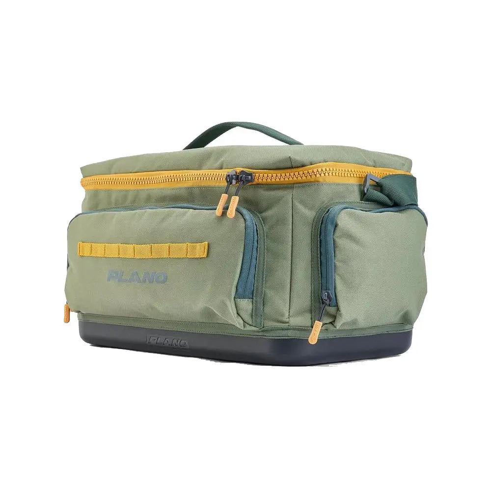 Plano Weekend Tackle Bag 3700 - Moss - PLAWKND3700GBTBMOSS [P000168] - Tackle Storage